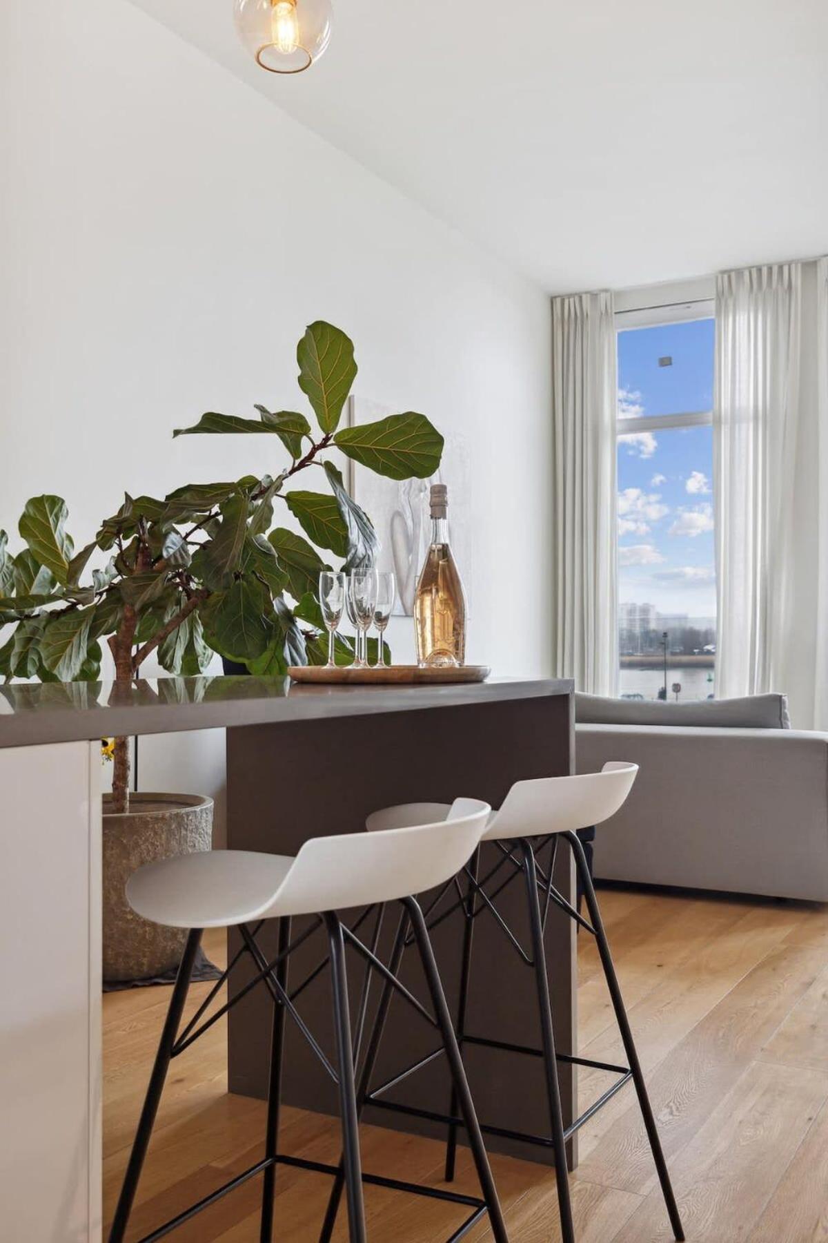Bright Waterfront Apartment Antwerpen Exteriör bild